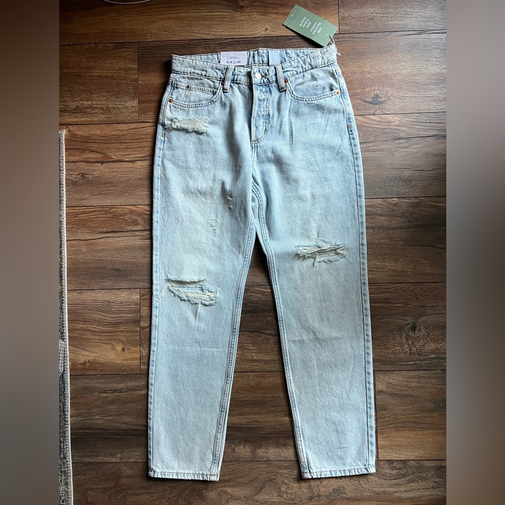Women’s Boyfriend Low Waist Loose Fit Denim | NWT SOLD OUT ONLINE | Size 4